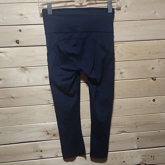 Lululemon Swift Speed Tights Size 4 inseam 12in - Picture 5 of 7